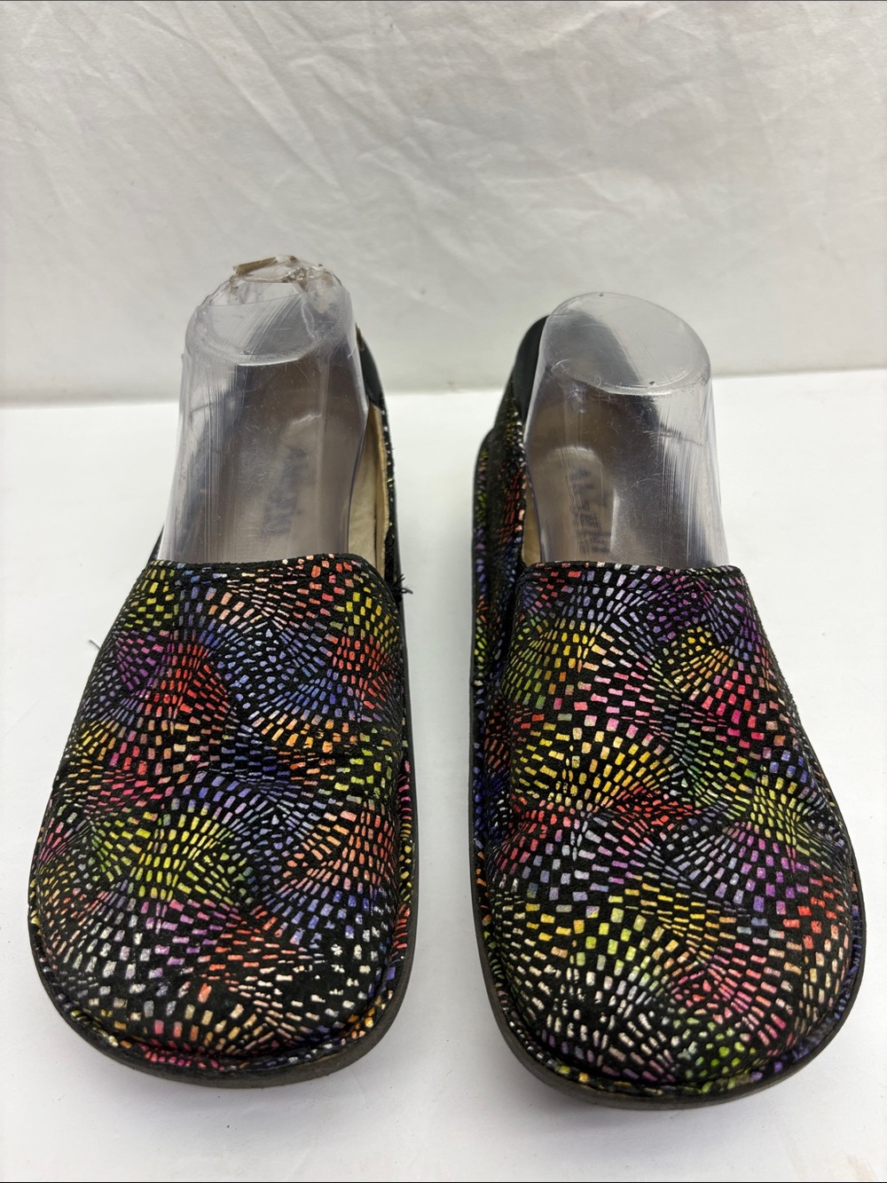 Alegria Women’s Multicolor Patterned Slip-On Shoes, SZ 40, box 51